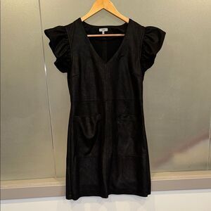 Elegant Black Dress with Ruffled Sleeves
